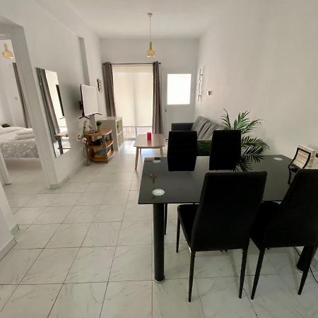 라르나카 Kontheo Elli Ground Apt 2 Near The Beach 아파트 외부 사진