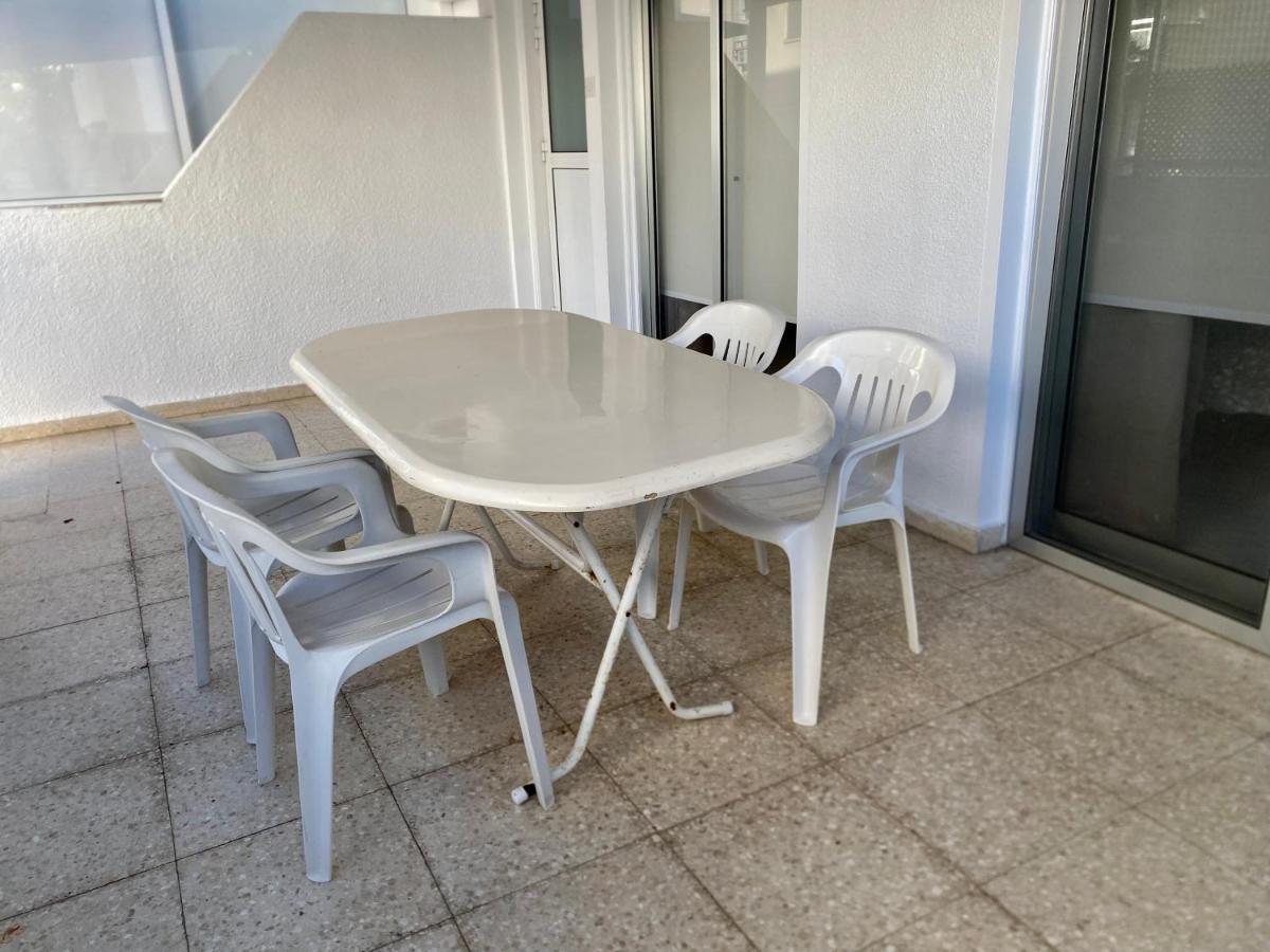 라르나카 Kontheo Elli Ground Apt 2 Near The Beach 아파트 외부 사진