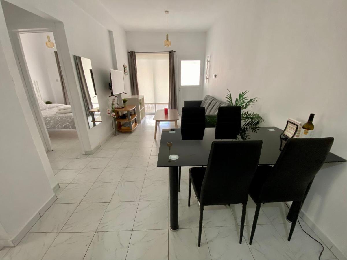 라르나카 Kontheo Elli Ground Apt 2 Near The Beach 아파트 외부 사진